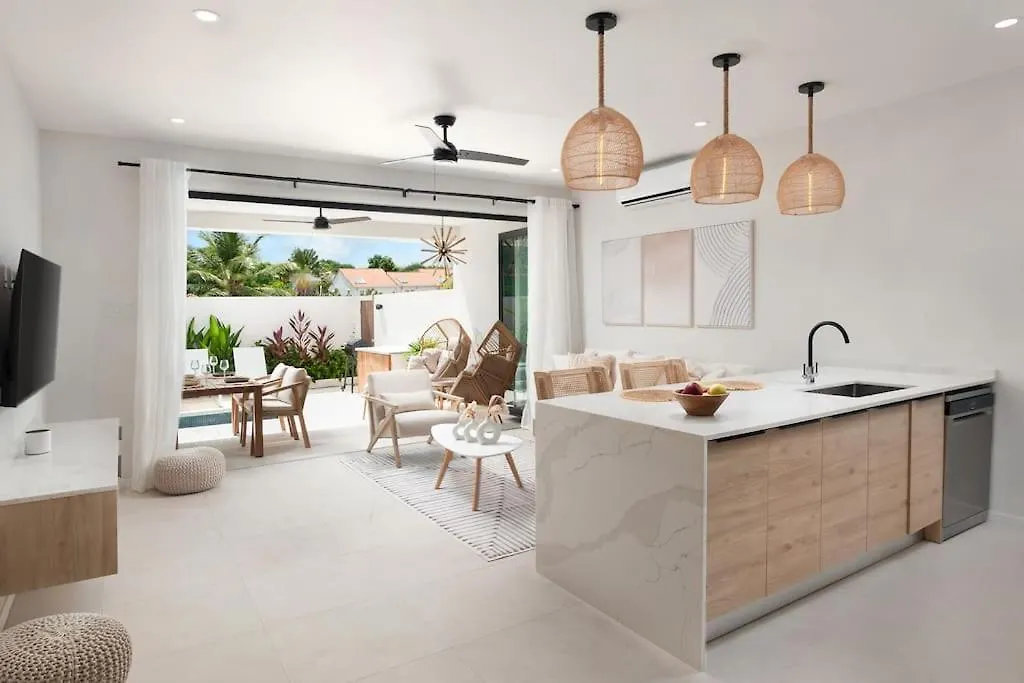 Villa Porters 2 Bed Townhome Azzurro - Walk To Beach Saint James